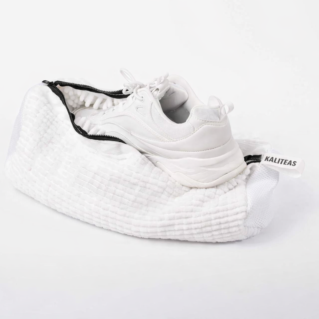 SneakerCare™ Wash Bag – Buy 1, Get 2