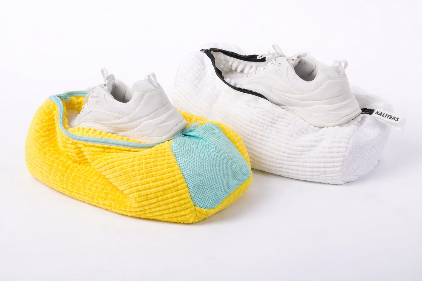 SneakerCare™ Wash Bag – Buy 1, Get 2