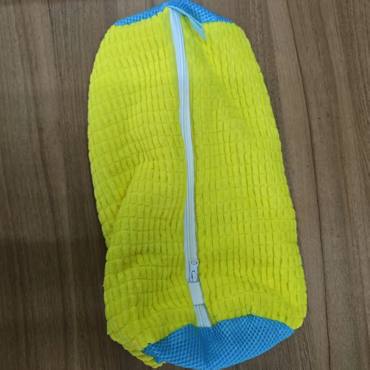 SneakerCare™ Wash Bag – Buy 1, Get 2
